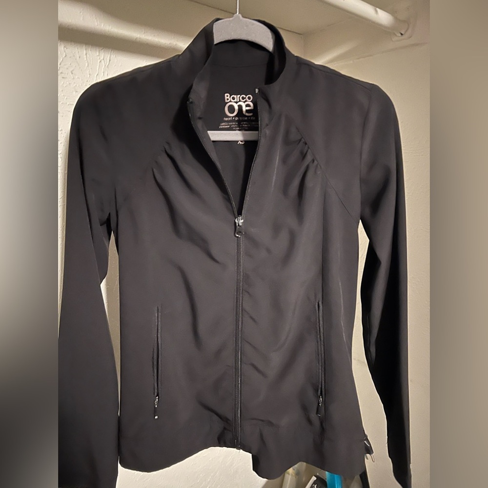 Barco One scrub jacket